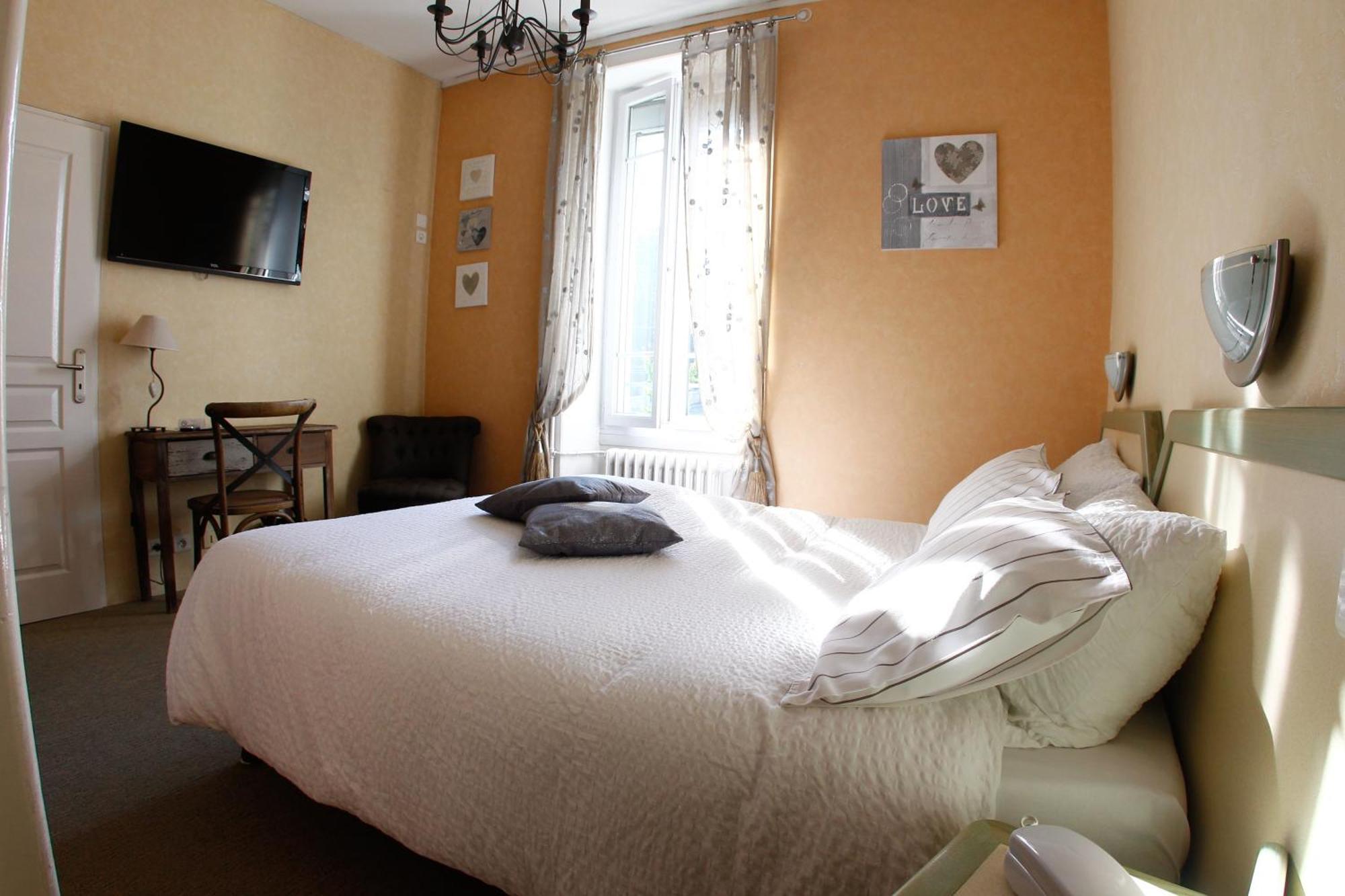 Hotel Gambetta Lons-le-Saunier Luaran gambar
